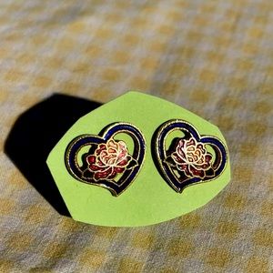 VINTAGE EARRINGS 💚